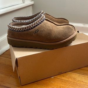 Ugg Tasman slippers